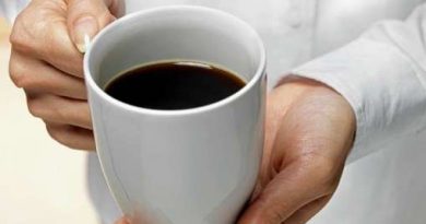 drink coffee on an empty stomach